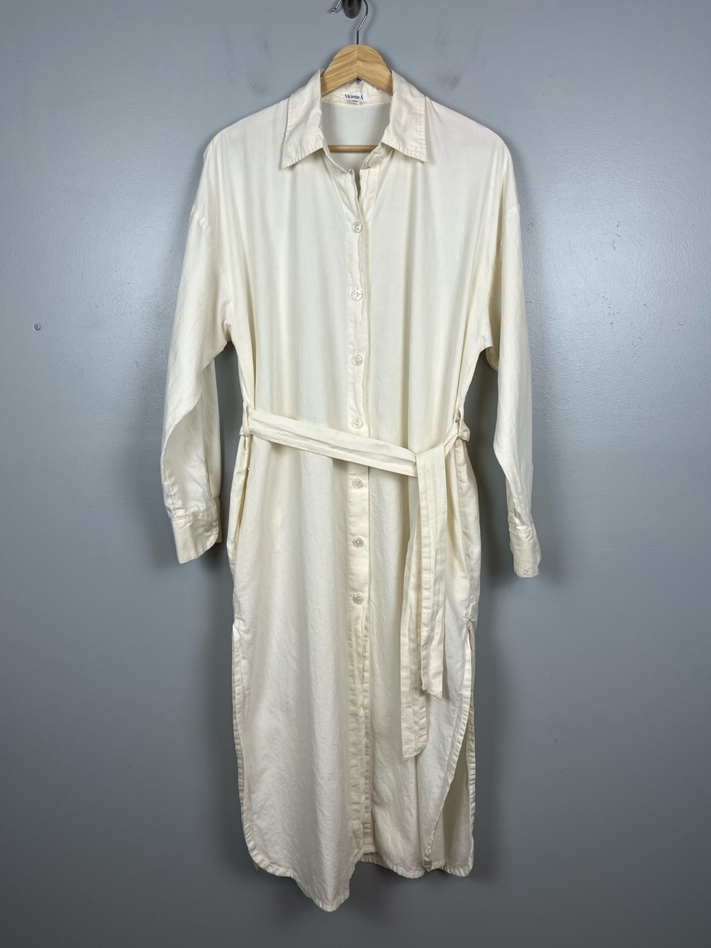 Vitamin A ivory button front sash belt button front shirt dress, small.